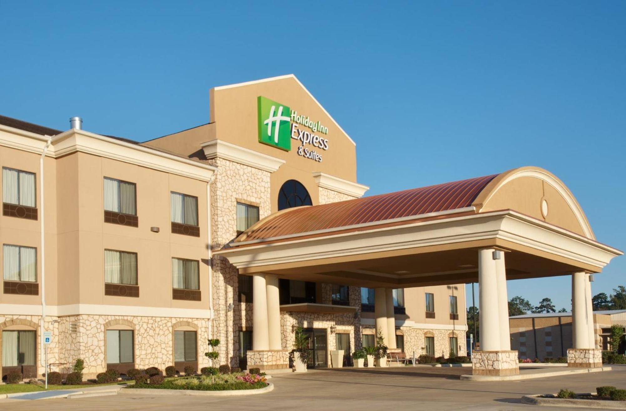Holiday Inn Express Hotel & Suites Center By Ihg Exterior photo